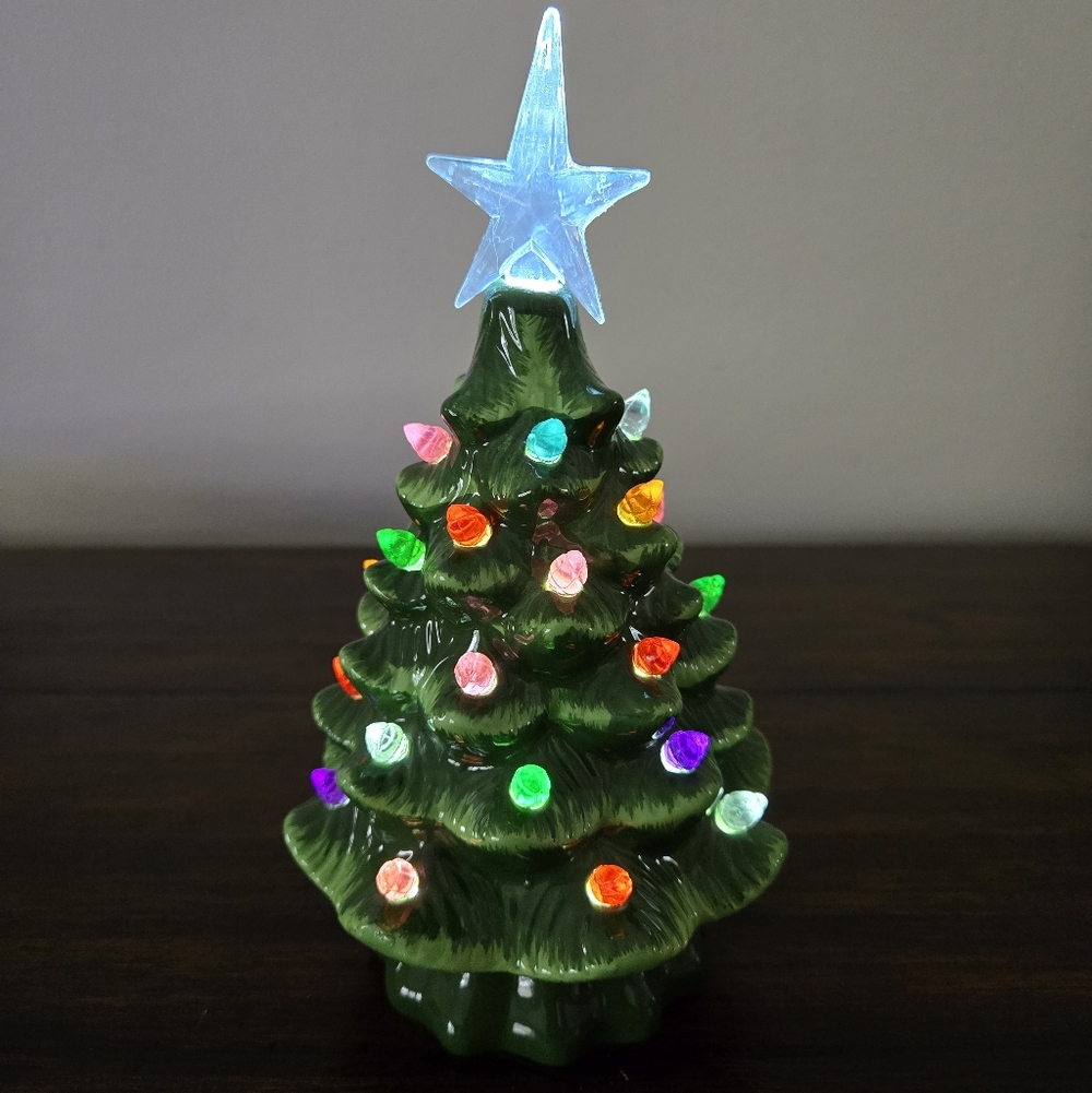 VTG Ceramic Tabletop Christmas Tree Multicolor Lights Star Timer Base Glazed
